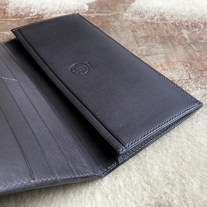 クロコダイル二つ折り長財布