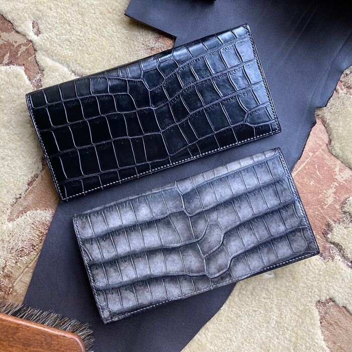 クロコダイル二つ折り長財布