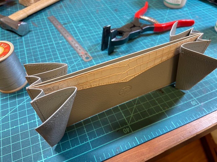 ヒマラヤクロコダイルポロサス長財布