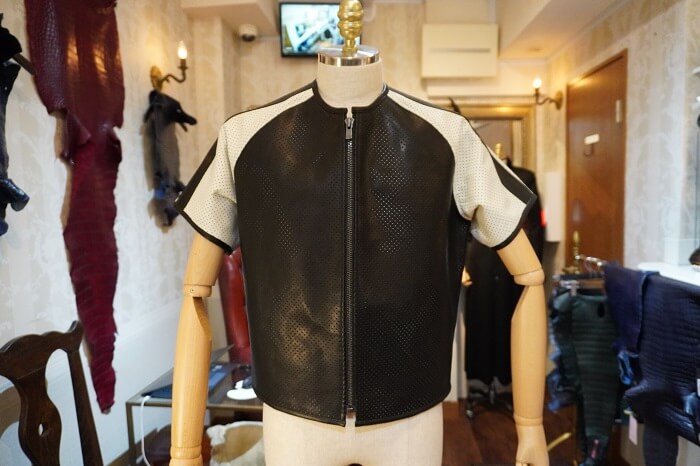 パンチングレザーオーダーメイド