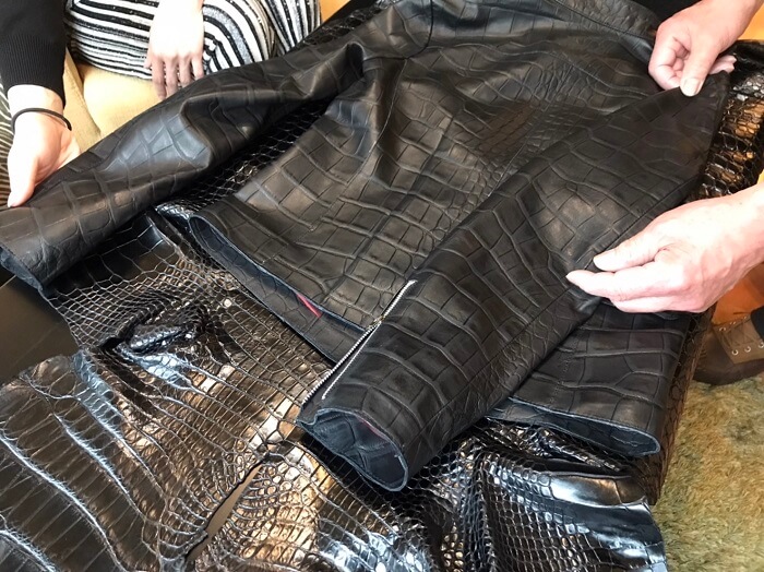 レディースクロコダイルライダース