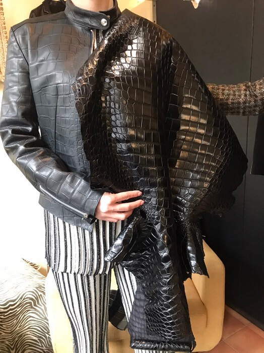 レディースクロコダイルライダース