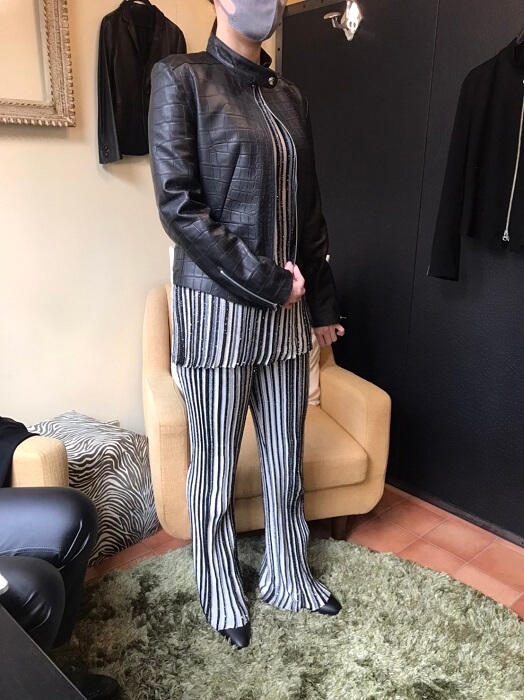 レディースクロコダイルライダース