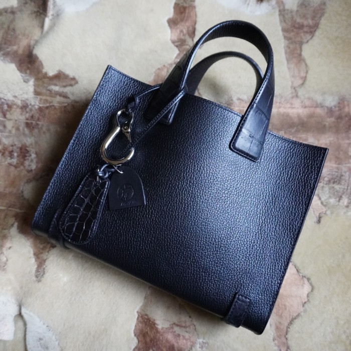 クロコダイルちょい持ち革ミニトートバッグ