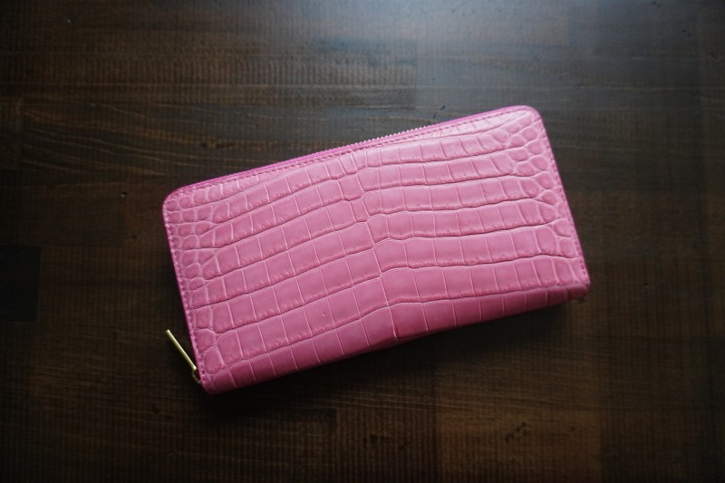 レディース用クロコダイル薄型ラウンドファスナー長財布のカスタムオーダーメイド完成