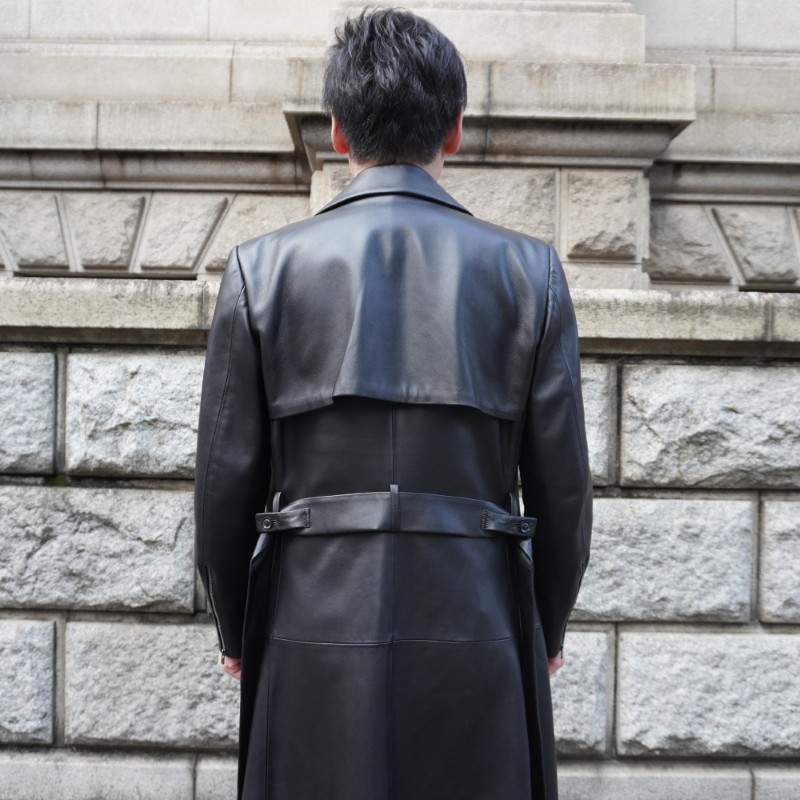 オーダーメイドのロングレザージャケットコートのバックスタイル